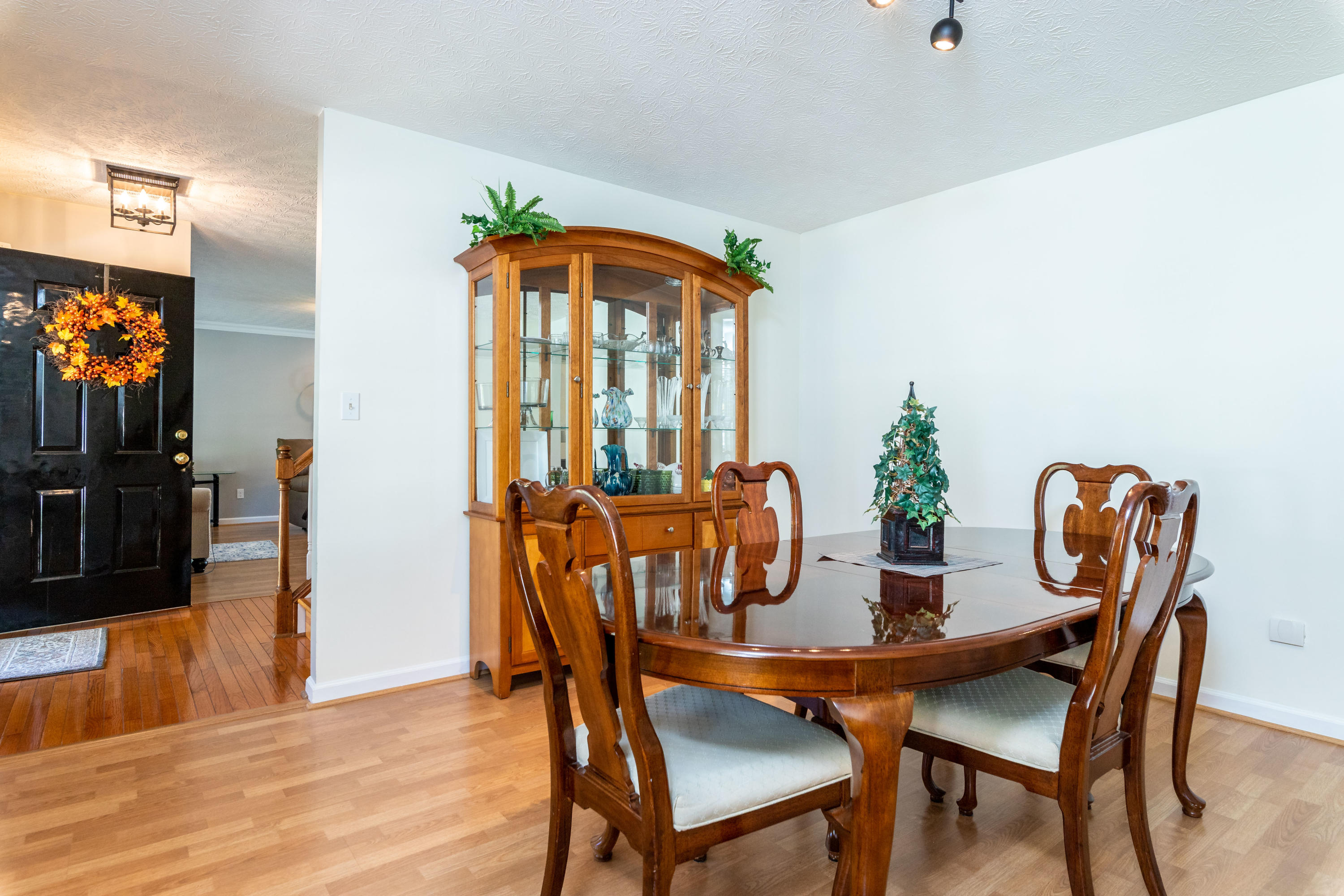 101 Naples Lane Oak Ridge, TN 37830 - Photo 17 of 37 Dining #2