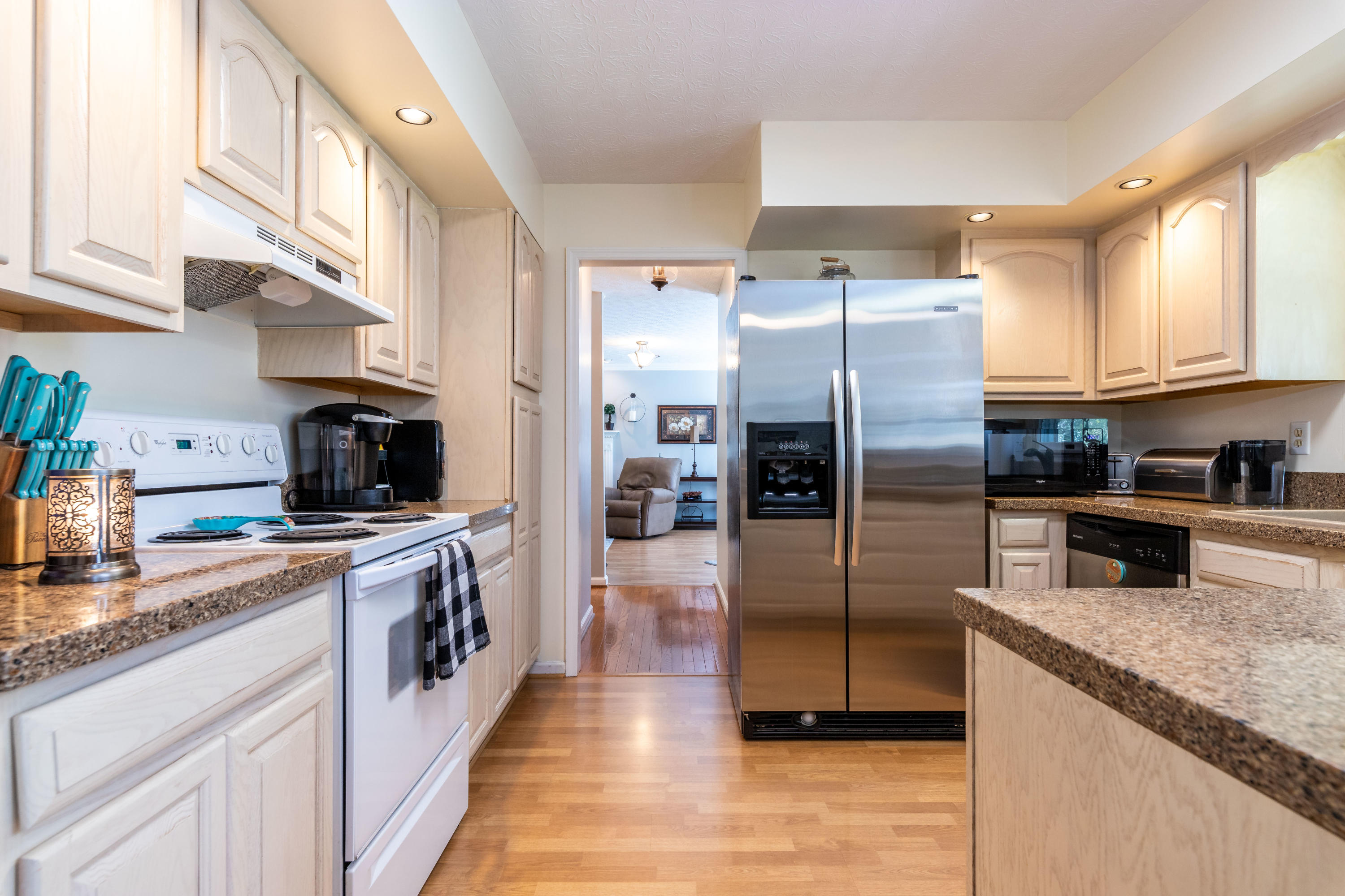 101 Naples Lane Oak Ridge, TN 37830 - Photo 3 of 37 Kitchen #4