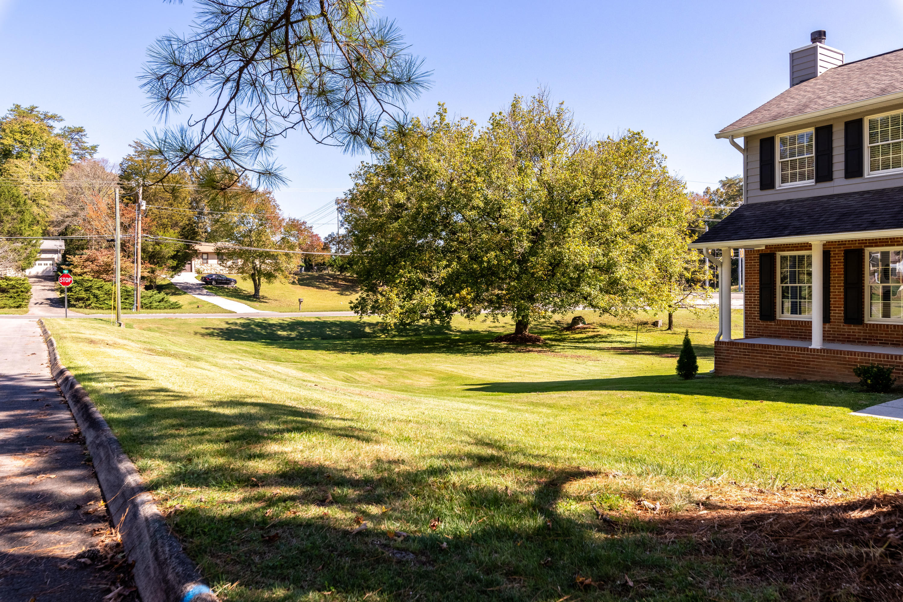101 Naples Lane Oak Ridge, TN 37830 - Photo 34 of 37 IMG_4608-HDR