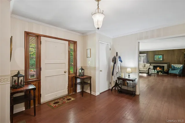 $1,399,999 | 23 Bacon Road, St. James, NY 11780