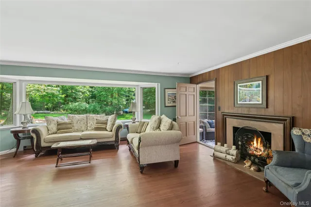 $1,399,999 | 23 Bacon Road, St. James, NY 11780