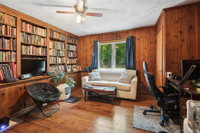 $1,399,999 | 23 Bacon Road, St. James, NY 11780