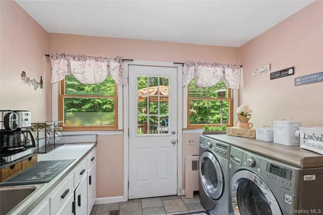 $1,399,999 | 23 Bacon Road, St. James, NY 11780