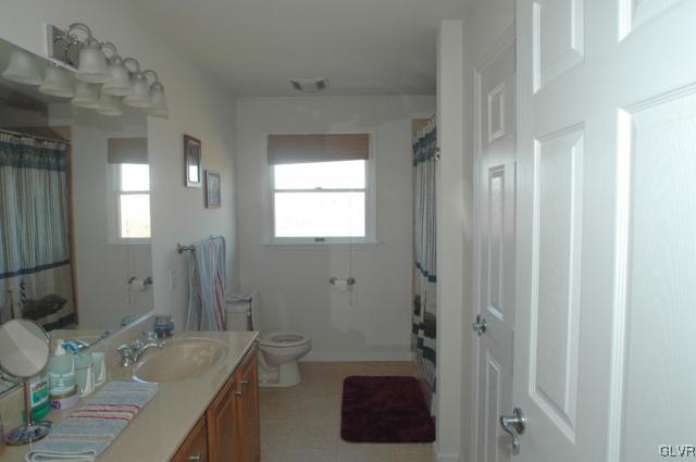 975 Berger Road Easton, PA 18042 - Photo 17 of 24 Gallery Image 17