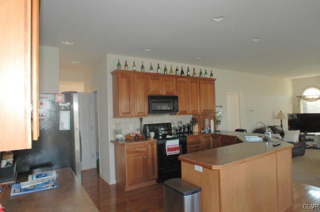 975 Berger Road Easton, PA 18042 - Photo 6 of 24 Gallery Image 6