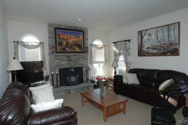 975 Berger Road Easton, PA 18042 - Photo 10 of 24 Gallery Image 10