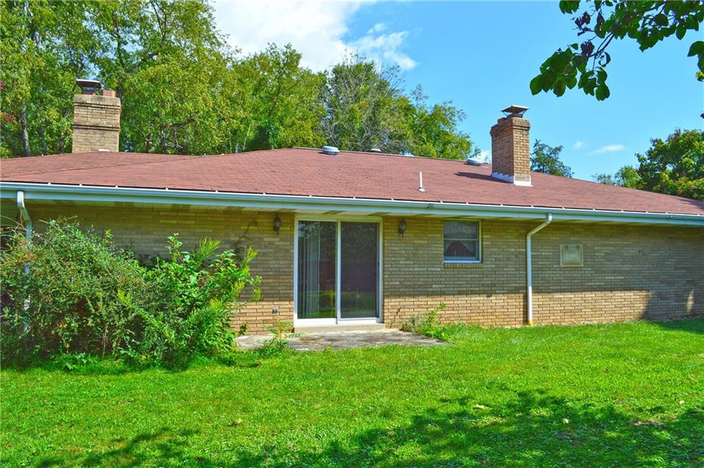 433 McKee Road Washington, PA 15301 - Photo 2 of 6