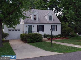 502 Ruth Avenue Aston, PA 19014 - Photo 1 of 11 Gallery Image 1