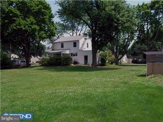 502 Ruth Avenue Aston, PA 19014 - Photo 10 of 11 Gallery Image 10