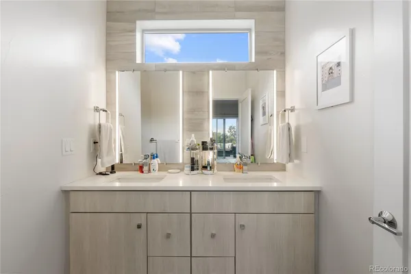 $3,950 | 1565 Perry Street, Denver, CO 80204