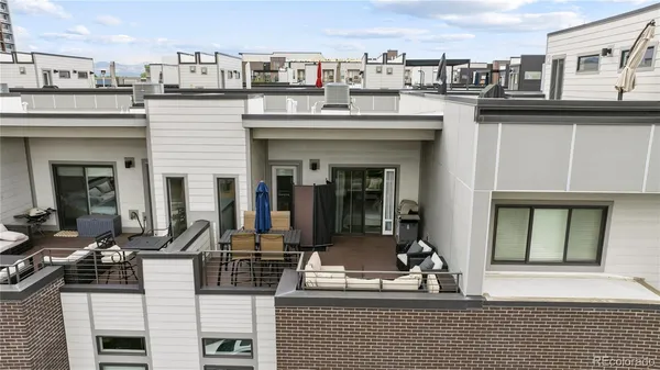 $3,950 | 1565 Perry Street, Denver, CO 80204