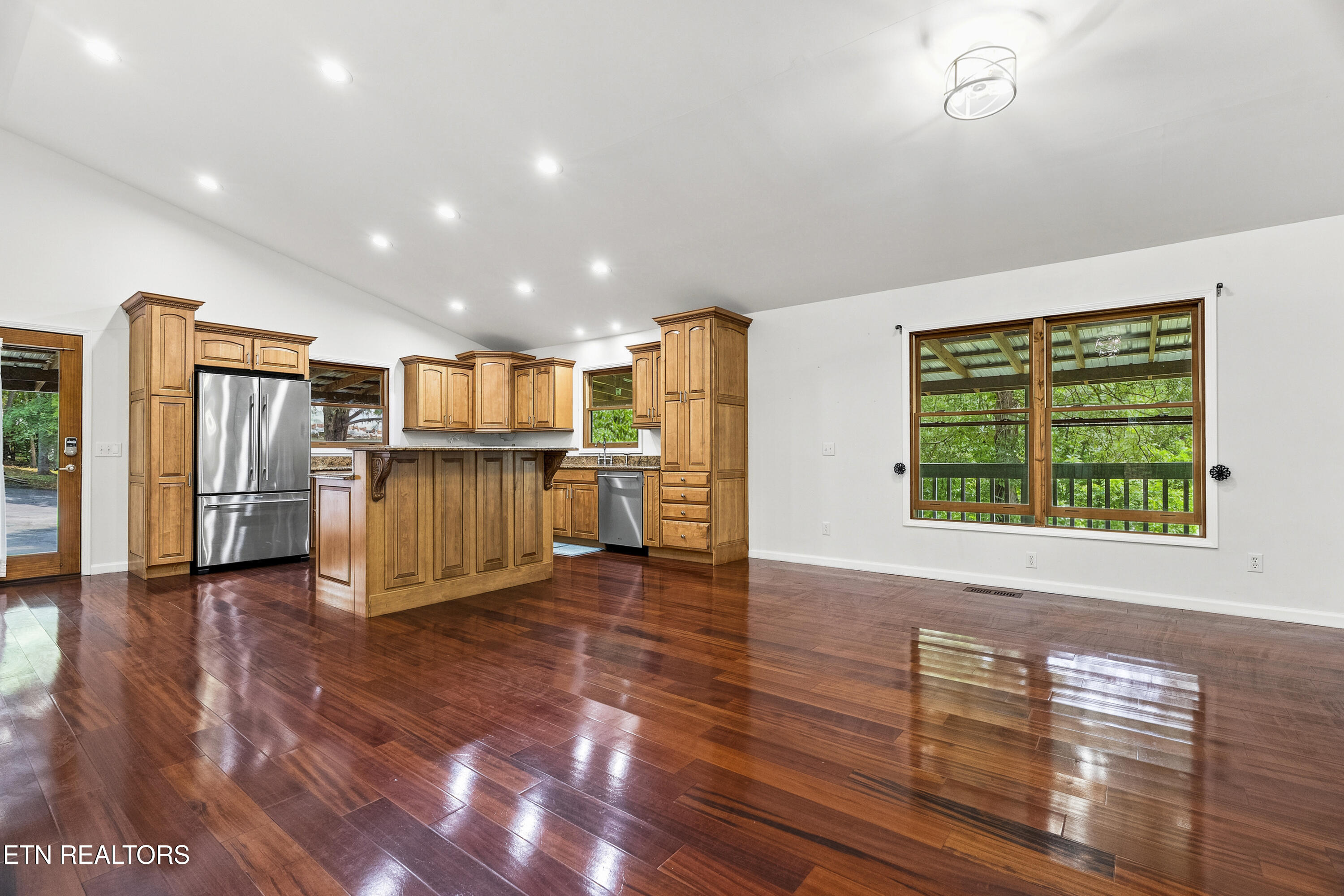 735 Pollard Road Kodak, TN 37764 - Photo 2 of 53 Great kitchen
