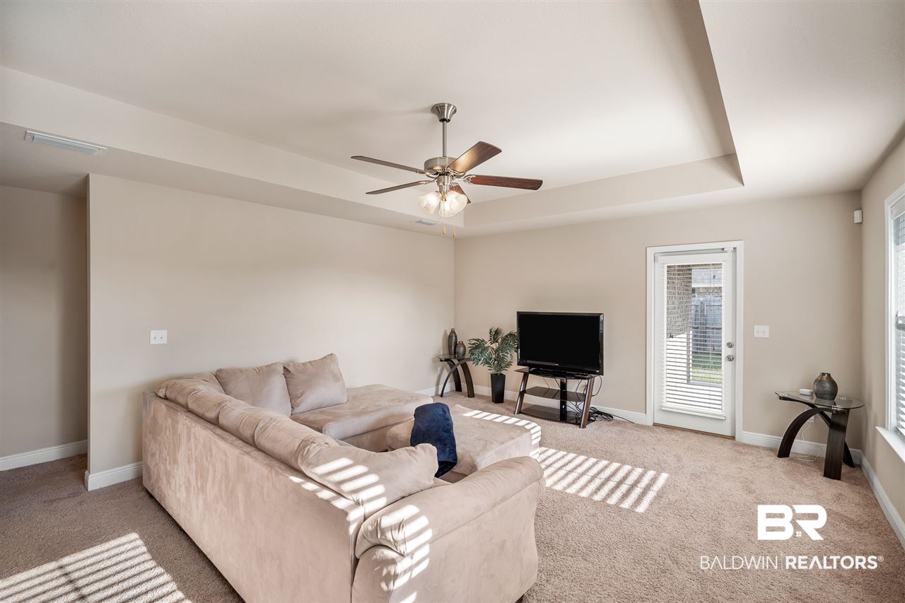9800 Winchester Circle South Semmes, AL 36575 - Photo 5 of 29