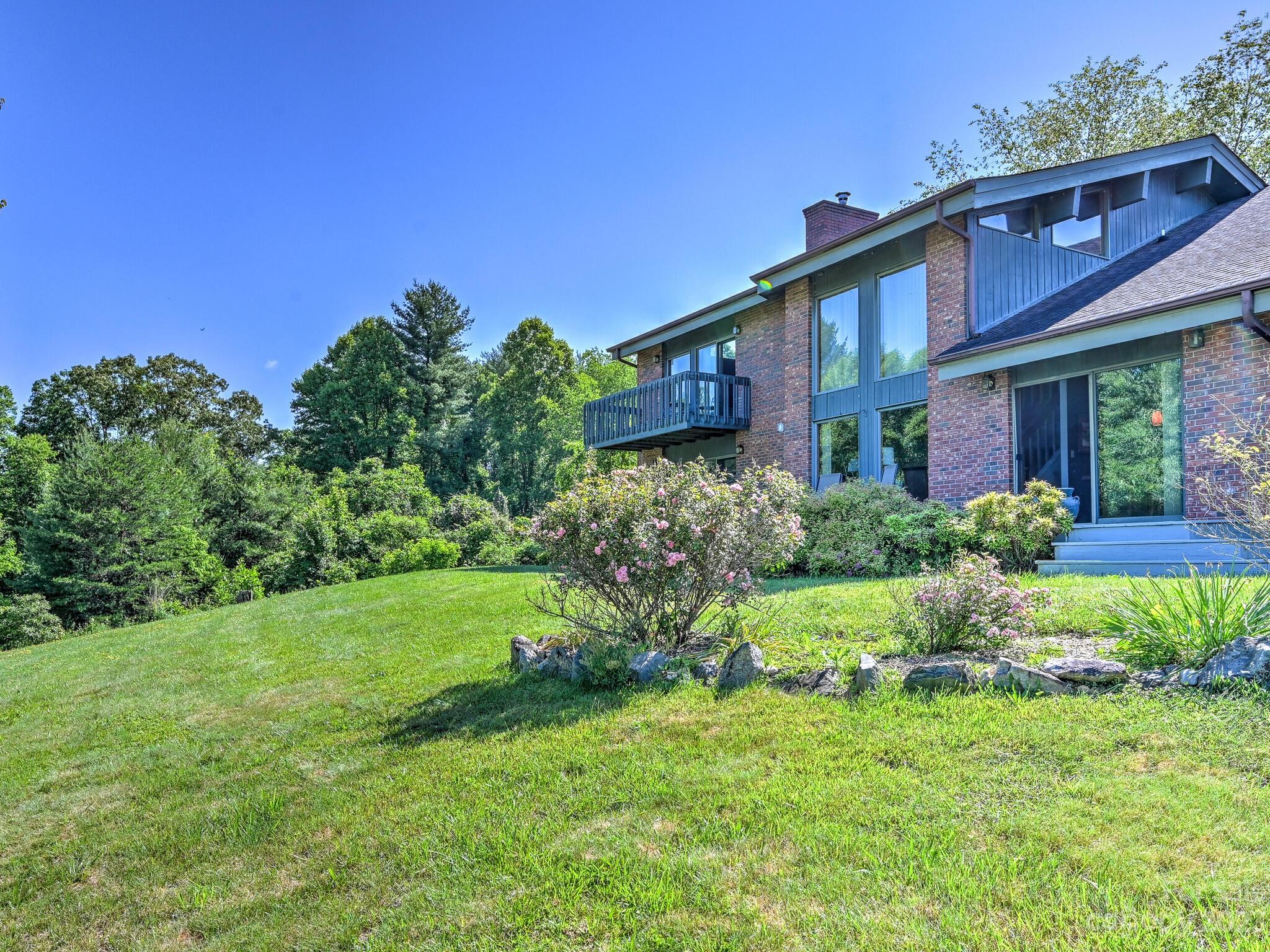379 Bethany Church Road Fairview, NC 28730 - Photo 43 of 48 Gallery Image 43