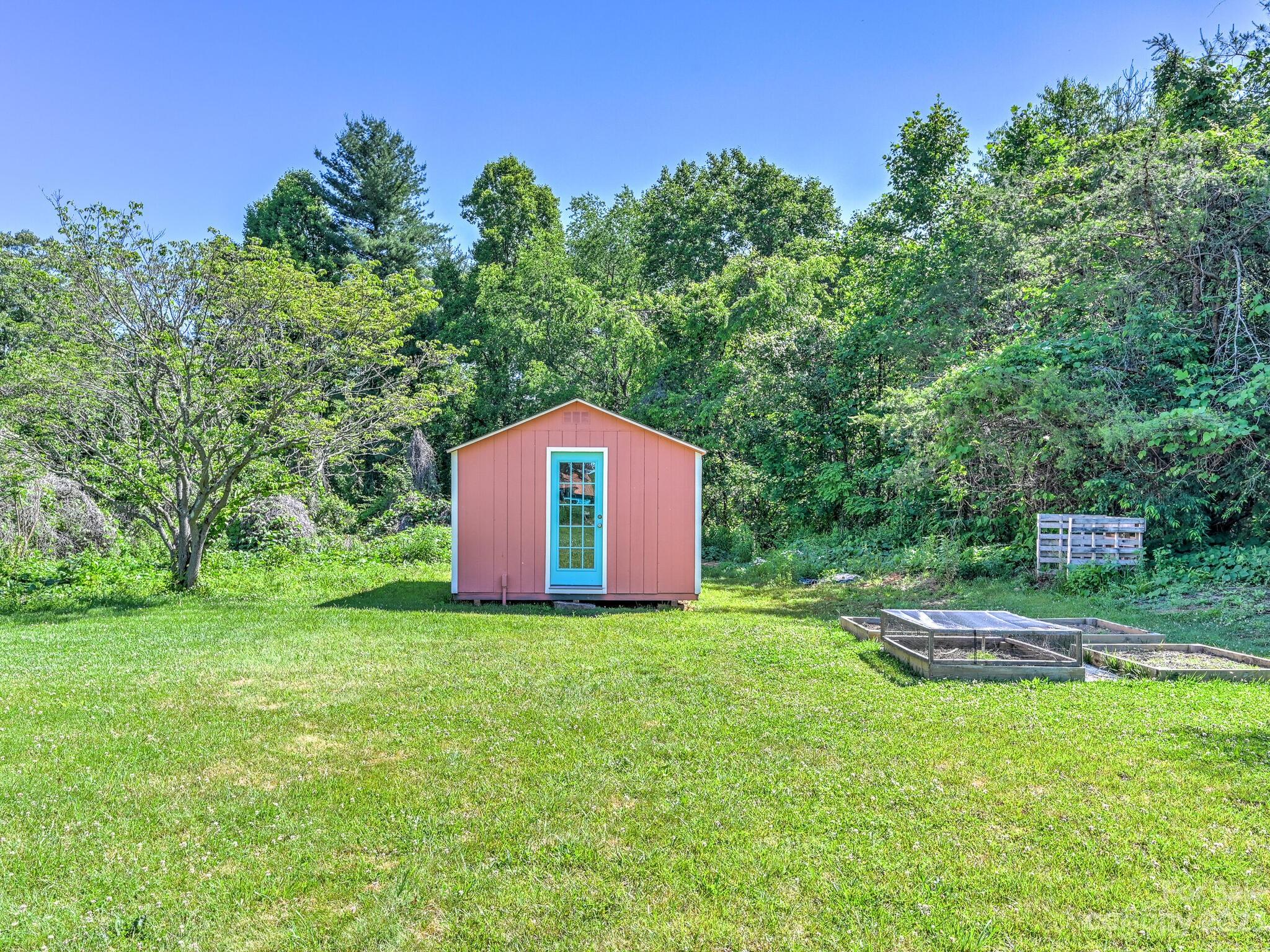379 Bethany Church Road Fairview, NC 28730 - Photo 46 of 48 Gallery Image 46