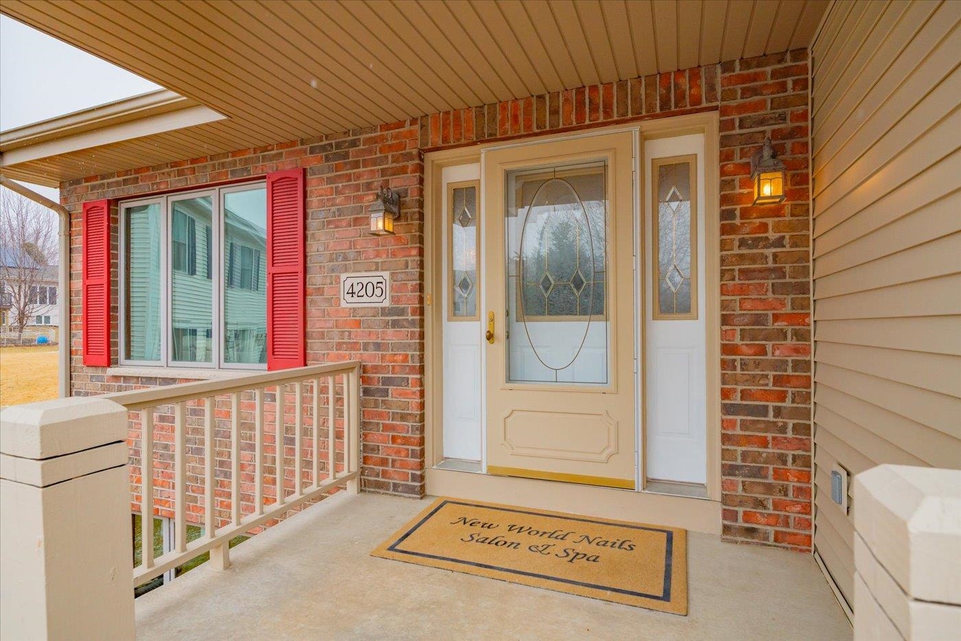 4205 Monarch Court Middleton, WI 53562 - Photo 4 of 72