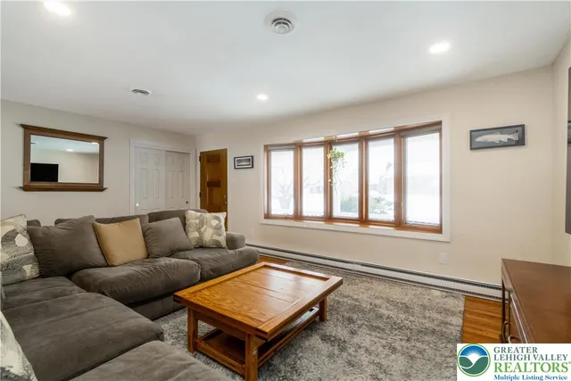 $399,900 | 3104 North 5th Street, Whitehall, PA 18052