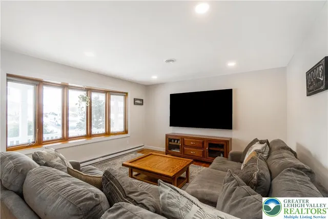 $399,900 | 3104 North 5th Street, Whitehall, PA 18052