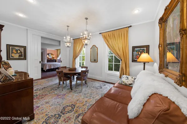 $3,250 | 21 Park Place, Unit 1, Saratoga Springs, NY 12866