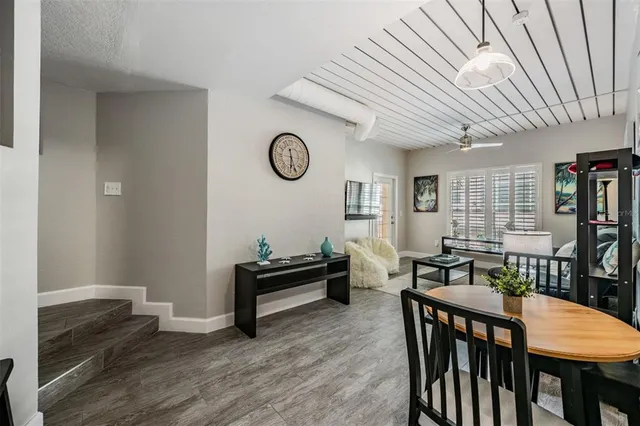 $3,200 | 2410 West Azeele Street, Unit 220, Tampa, FL 33609