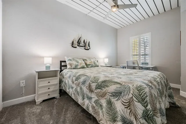 $3,200 | 2410 West Azeele Street, Unit 220, Tampa, FL 33609