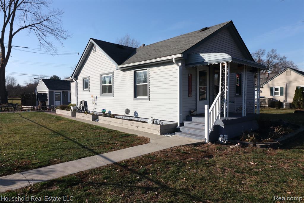 2794 Frankson Avenue Rochester Hills, MI 48307 - Photo 1 of 25
