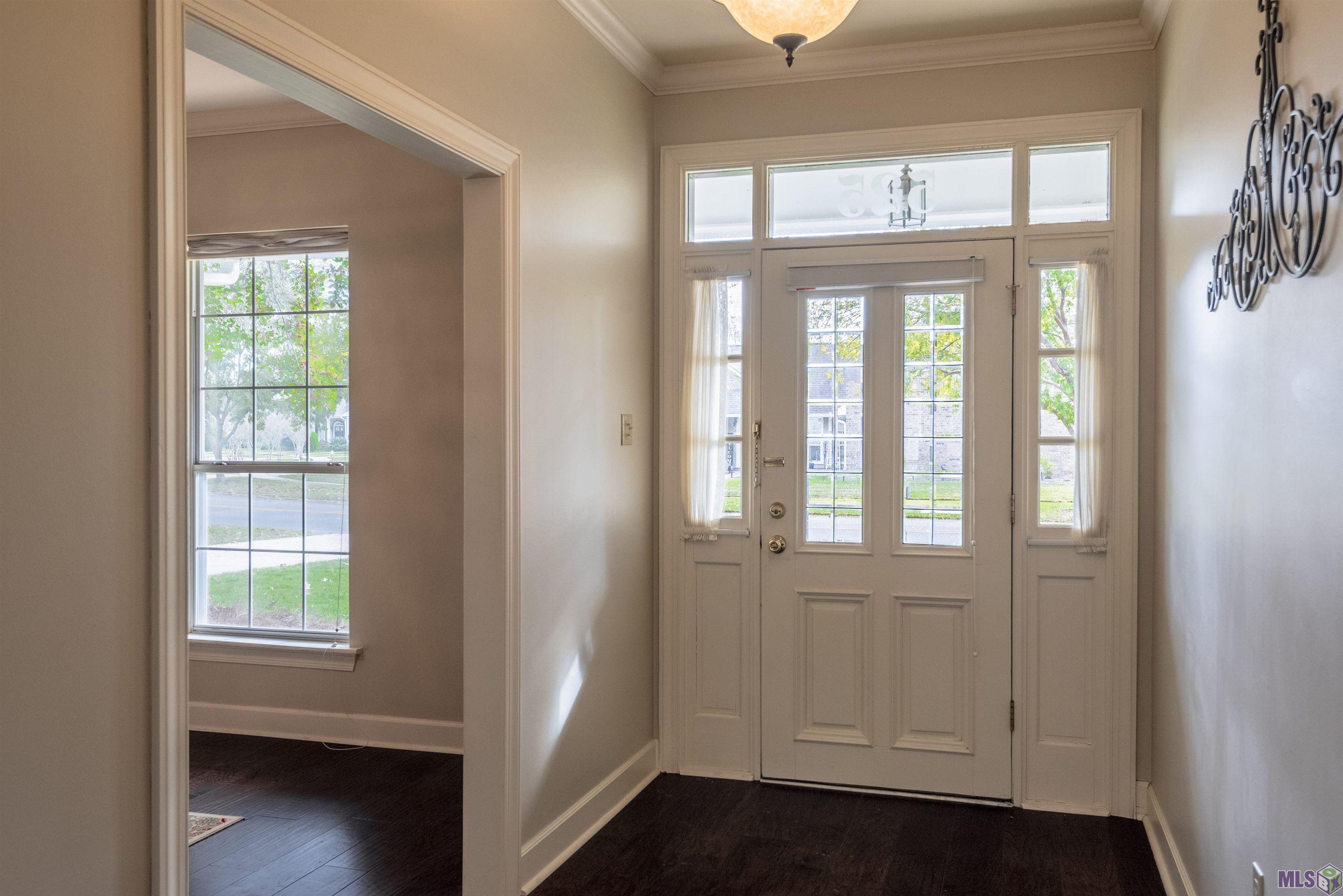 525 Pastureview Drive Baton Rouge, LA 70810 - Photo 3 of 24 Gallery Image 3