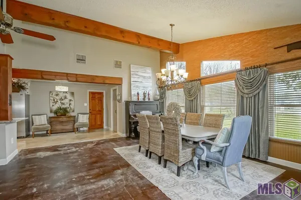 $259,500 | 7634 Oakmount Drive, Baton Rouge, LA 70817