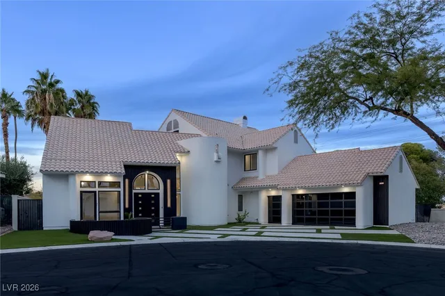 $3,898,800 | 8600 Titleist Circle, Las Vegas, NV 89117