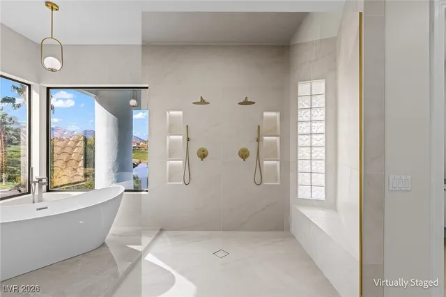 $3,898,800 | 8600 Titleist Circle, Las Vegas, NV 89117