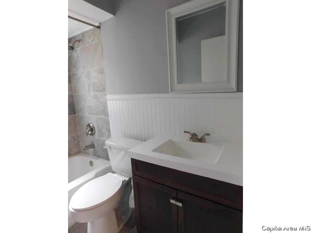 1633 West Monroe Street Springfield, IL 62704 - Photo 14 of 20 Gallery Image 14