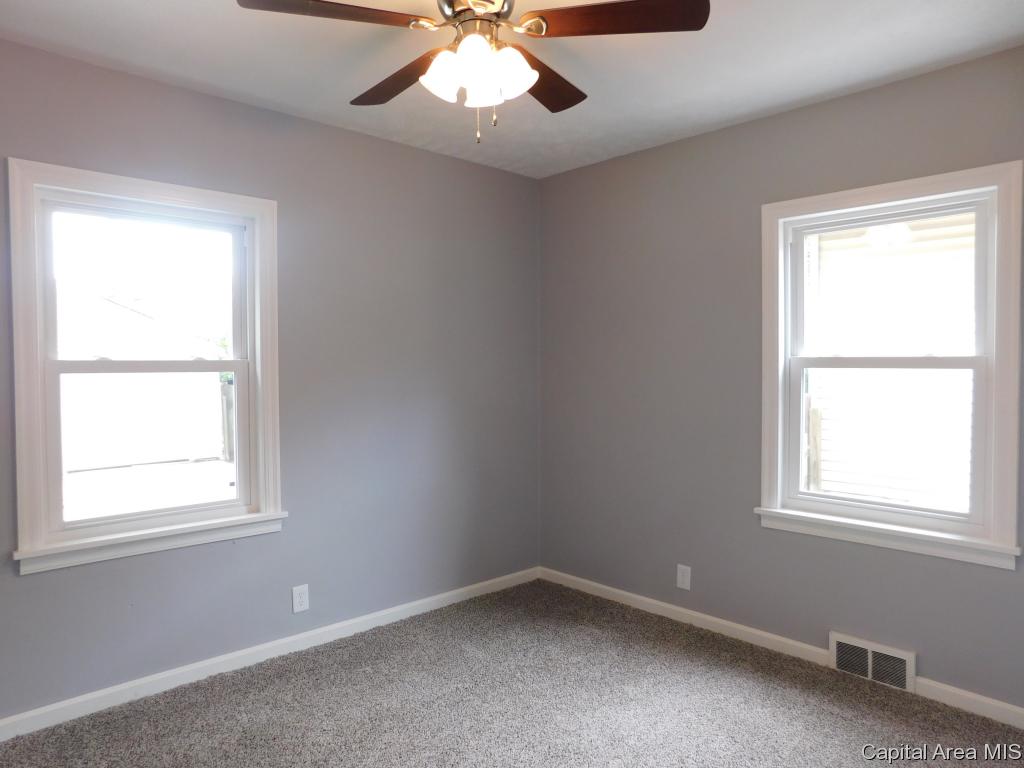1633 West Monroe Street Springfield, IL 62704 - Photo 16 of 20 Gallery Image 16