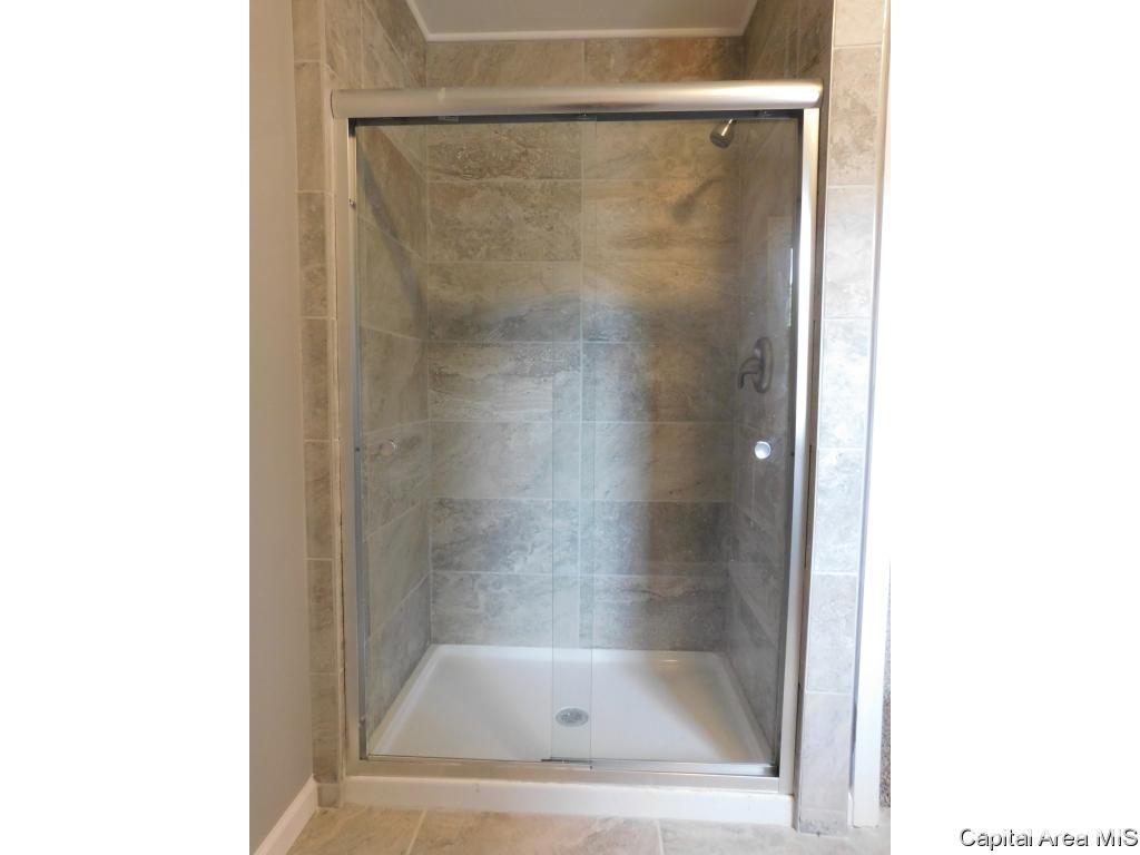 1633 West Monroe Street Springfield, IL 62704 - Photo 17 of 20 Gallery Image 17