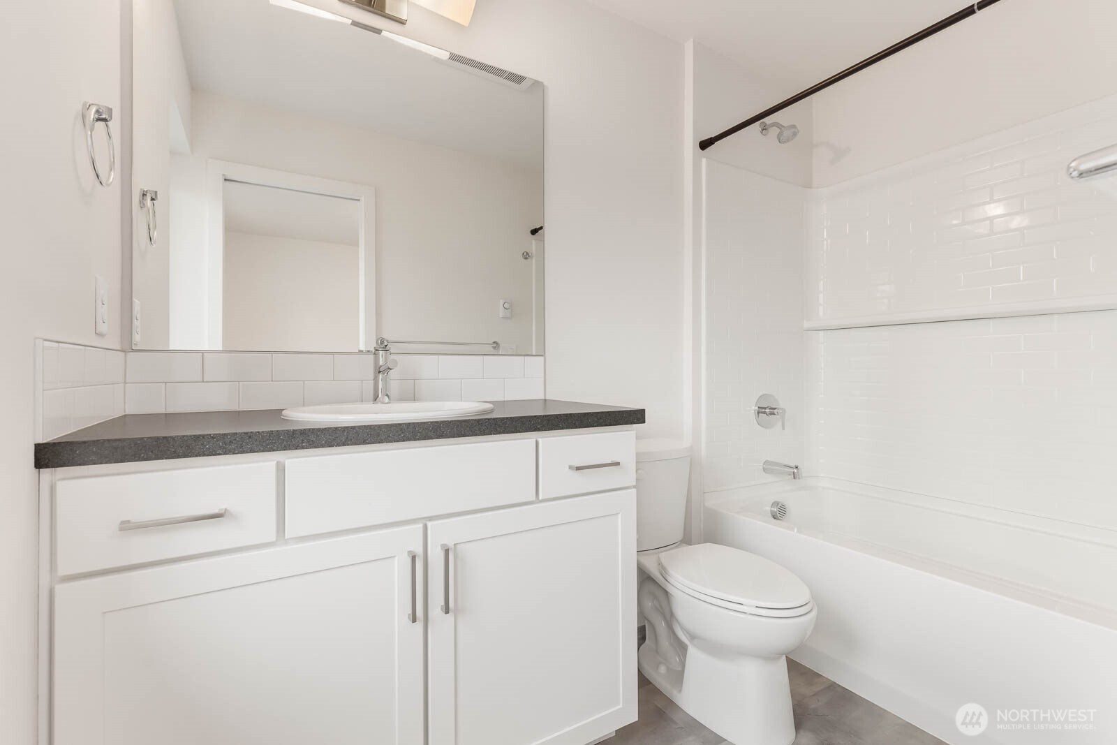 5118 164th Street Southwest, Unit D6 Edmonds, WA 98026 - Photo 19 of 26