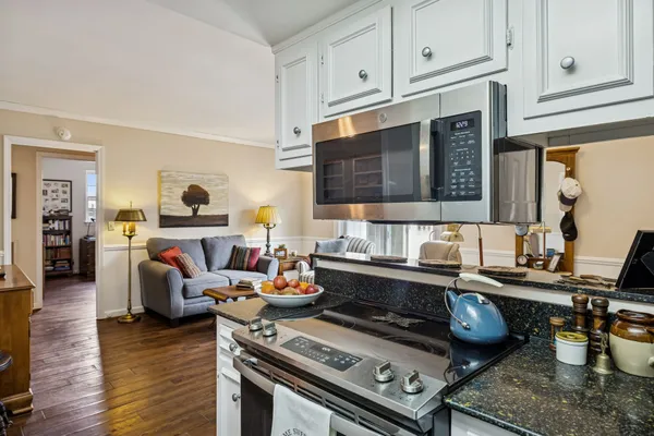 $350,000 | 8300 Sawyer Brown Road, Unit D301, Nashville, TN 37221