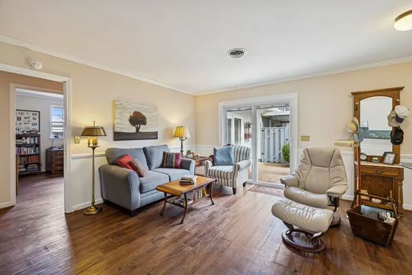 $350,000 | 8300 Sawyer Brown Road, Unit D301, Nashville, TN 37221