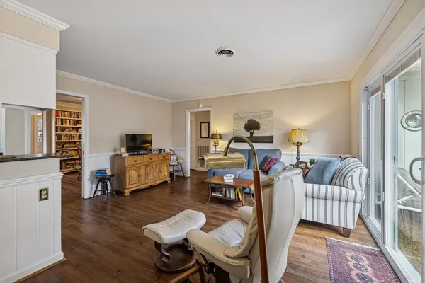 $350,000 | 8300 Sawyer Brown Road, Unit D301, Nashville, TN 37221