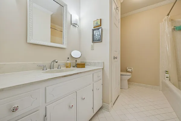 $350,000 | 8300 Sawyer Brown Road, Unit D301, Nashville, TN 37221