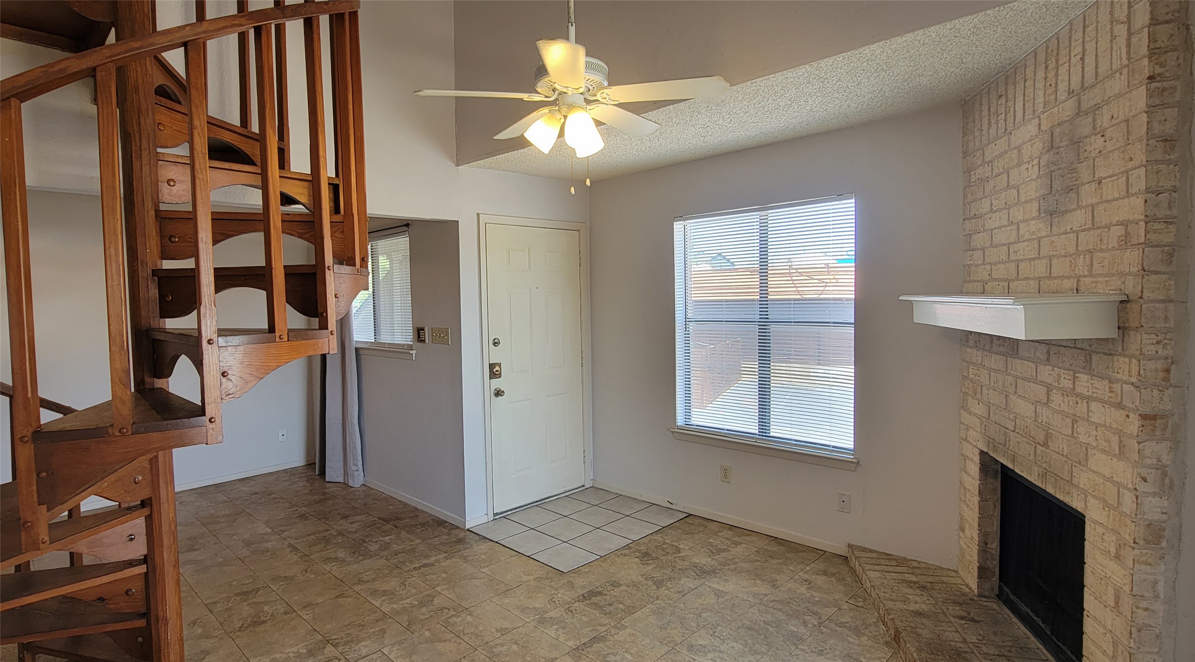 2500 Burleson Road, Unit 210 Austin, TX 78741 - Photo 4 of 9