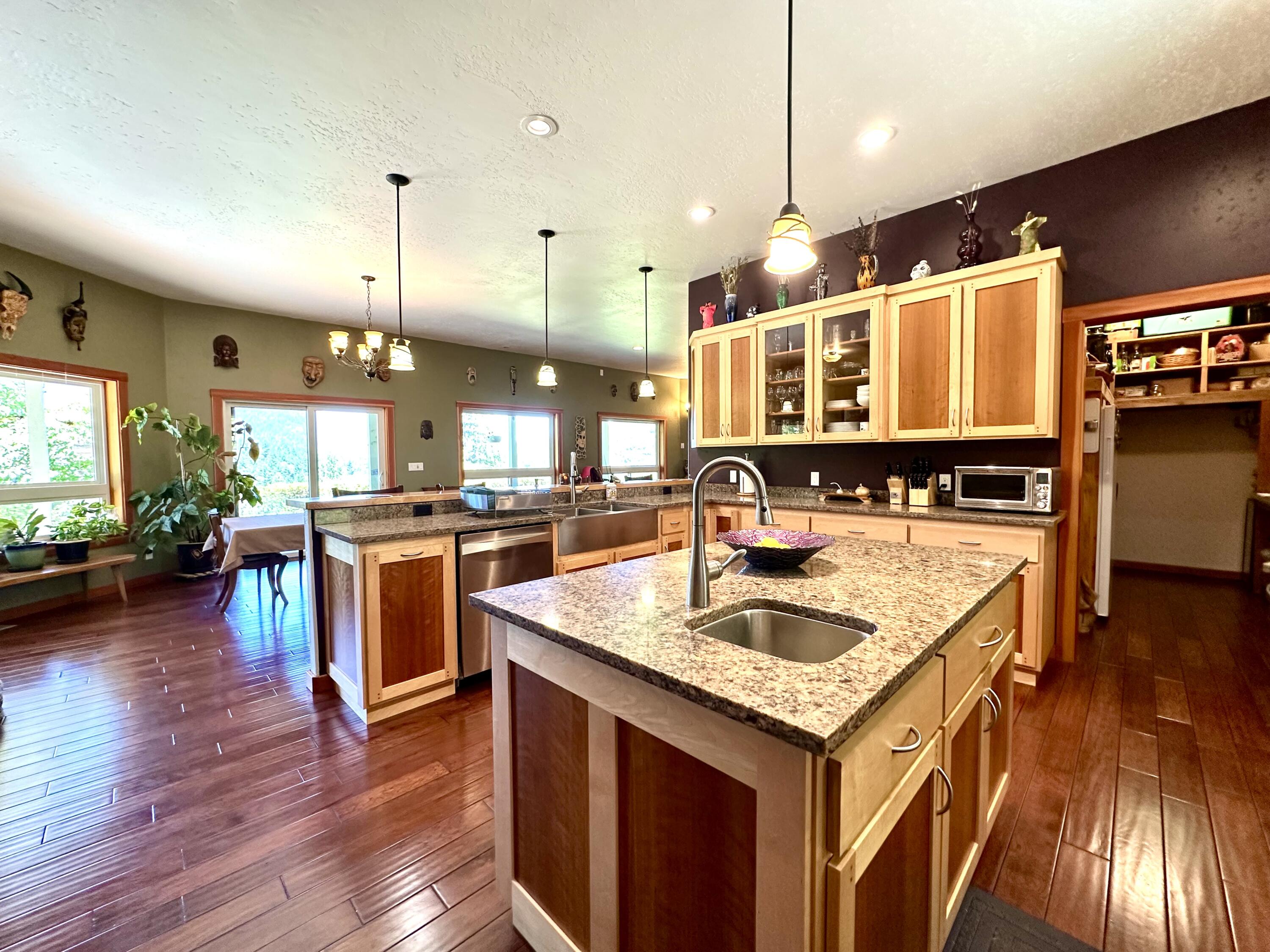 1665 Seeley Mc Intosh Road Willow Creek, CA 95573 - Photo 7 of 76