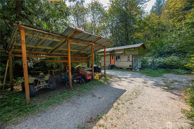 a view of a car garage