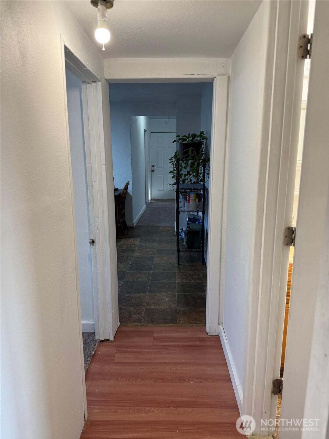 319 East Section Street Mount Vernon, WA 98273 - Photo 21 of 22 a view of a hallway to a livingroom and a hallway