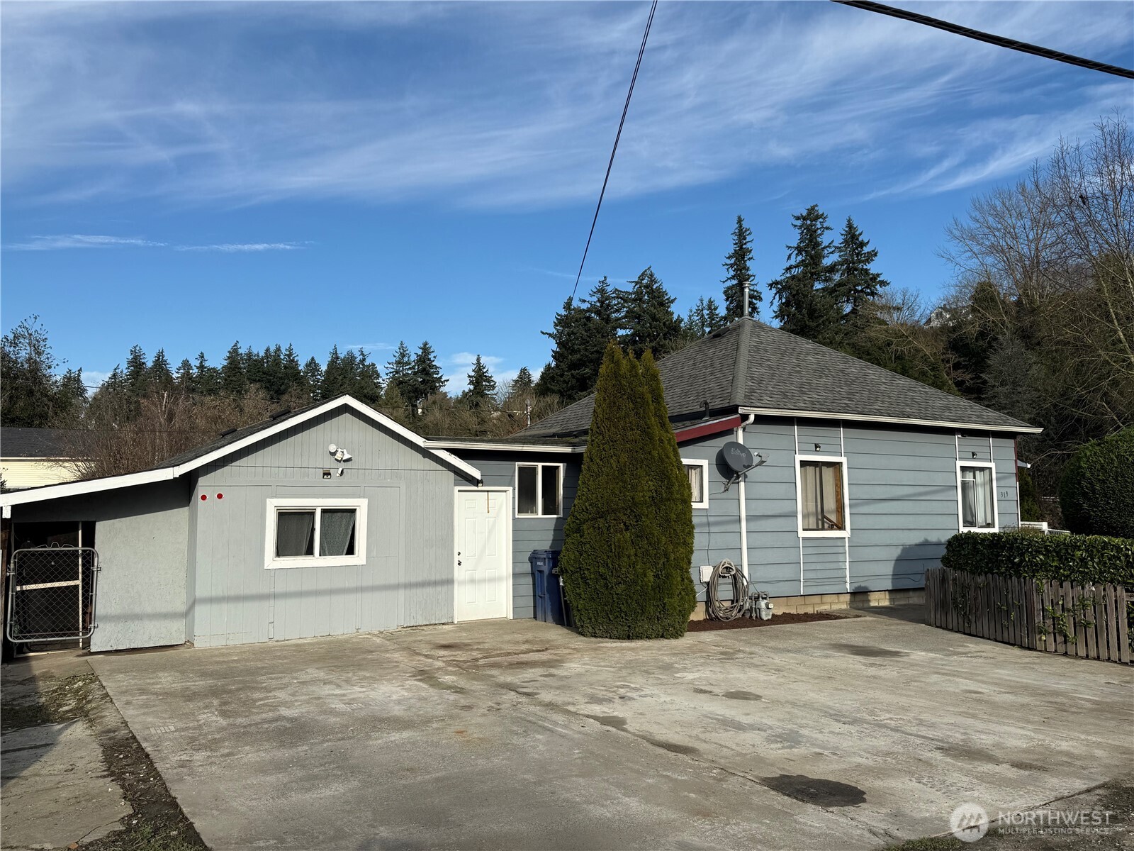 319 East Section Street Mount Vernon, WA 98273 - Photo 22 of 22 a view of a house with a yard