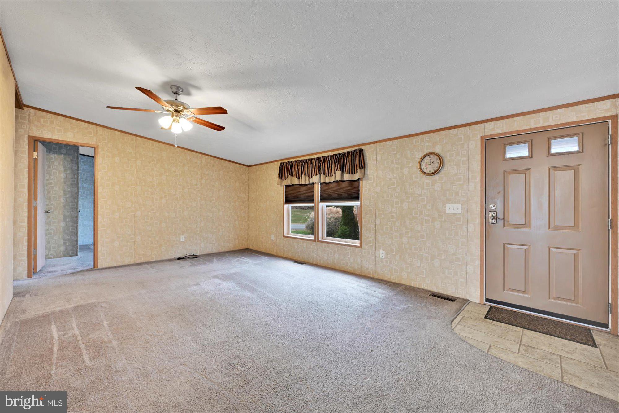 2171 Kenbrook Road Lebanon, PA 17046 - Photo 6 of 29 Gallery Image 6