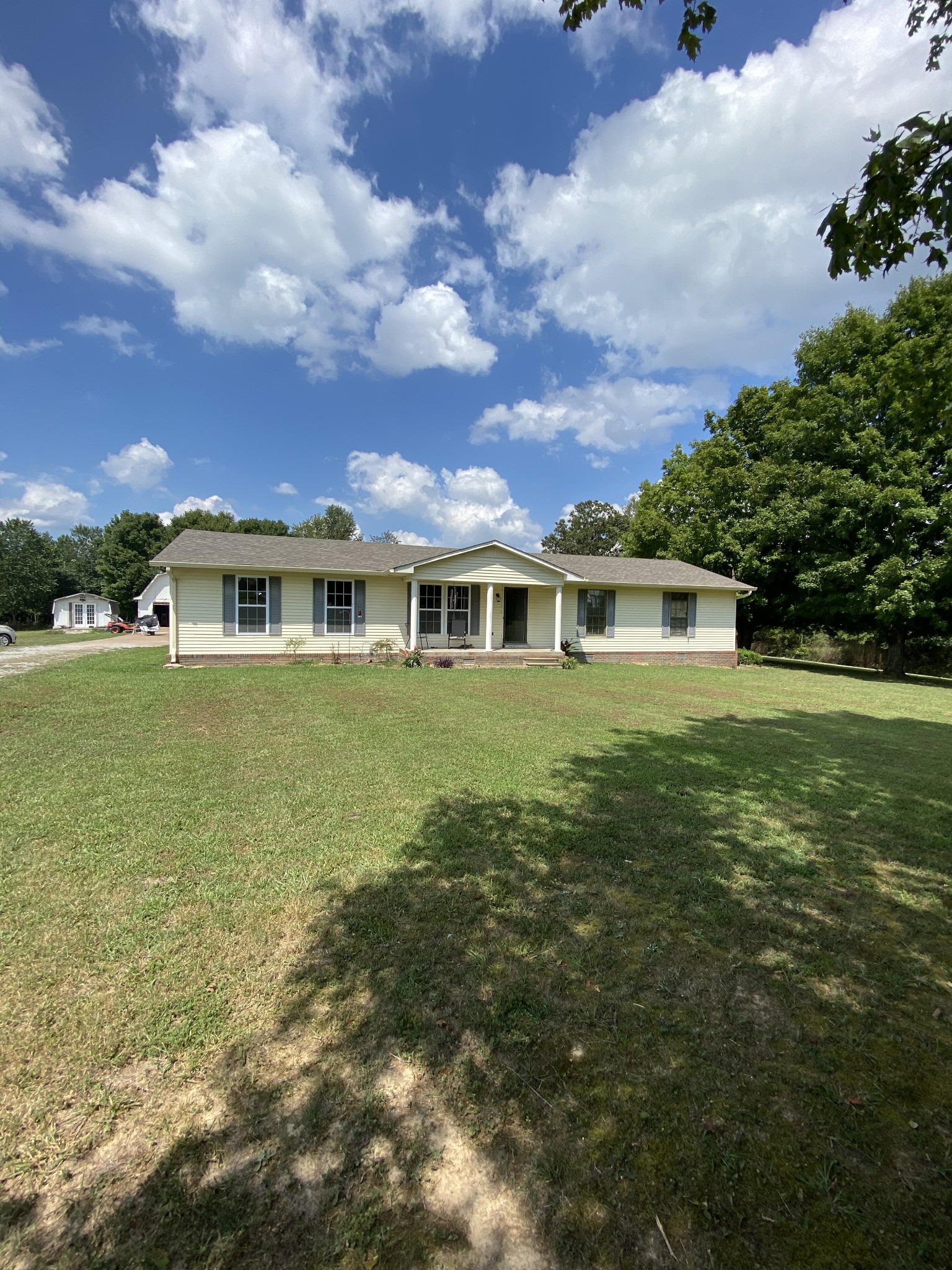 221 Riddle Lane Loretto, TN 38469 - Photo 2 of 31 Gallery Image 2