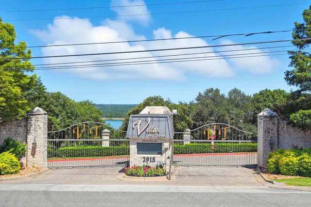 $318,000 | 2918 Ranch Road 620 North, Unit C115, Austin, TX 78734