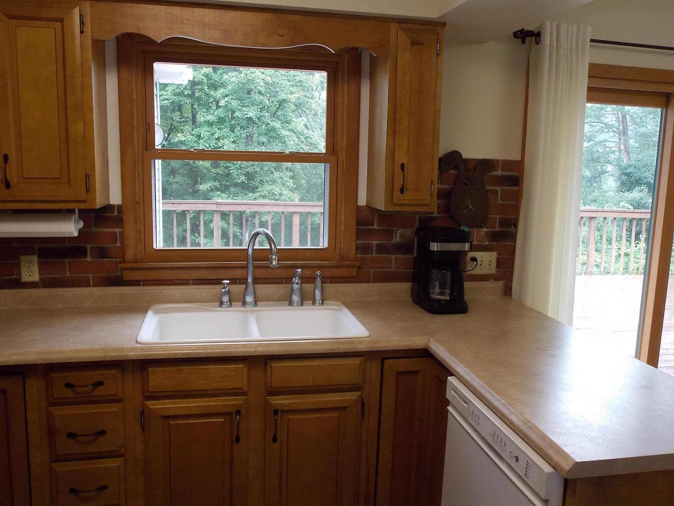 2581 Lake Road Southeast Lancaster, OH 43130 - Photo 12 of 53 Gallery Image 12