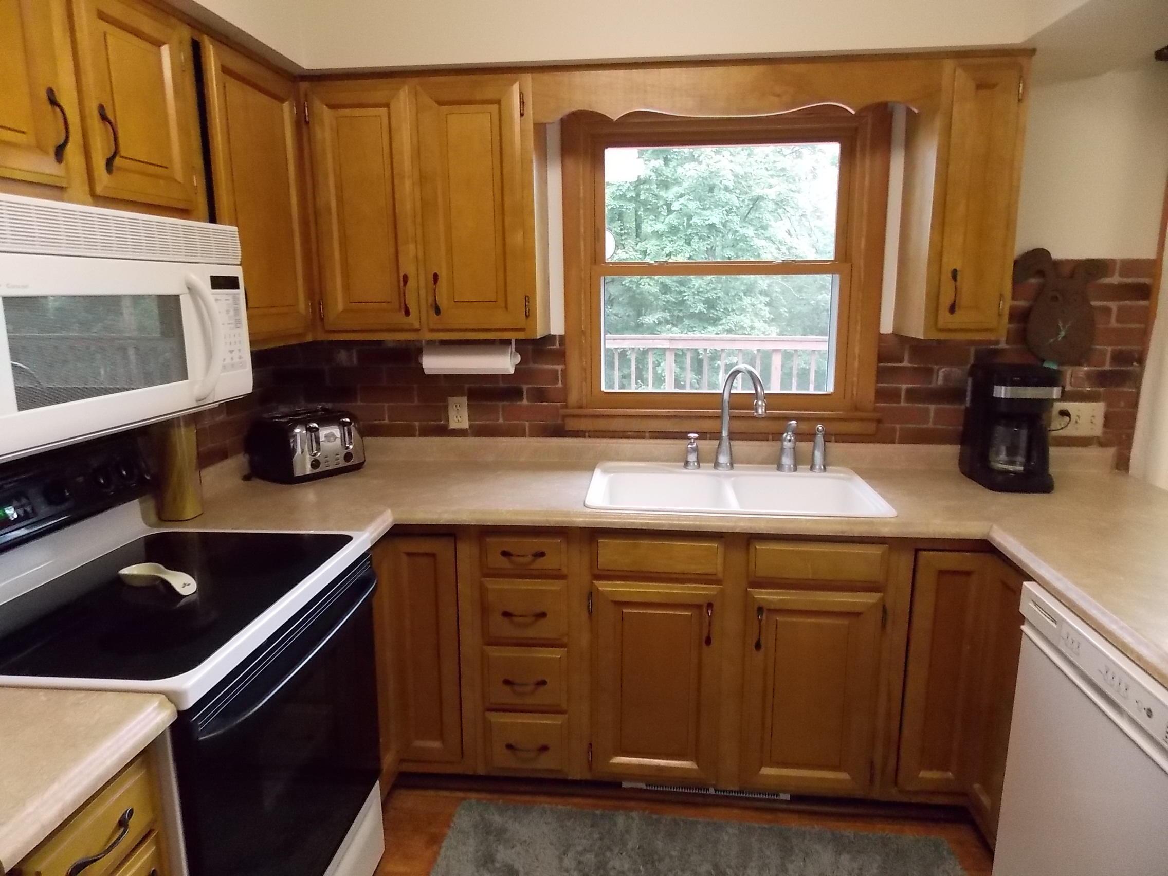 2581 Lake Road Southeast Lancaster, OH 43130 - Photo 13 of 53 Gallery Image 13