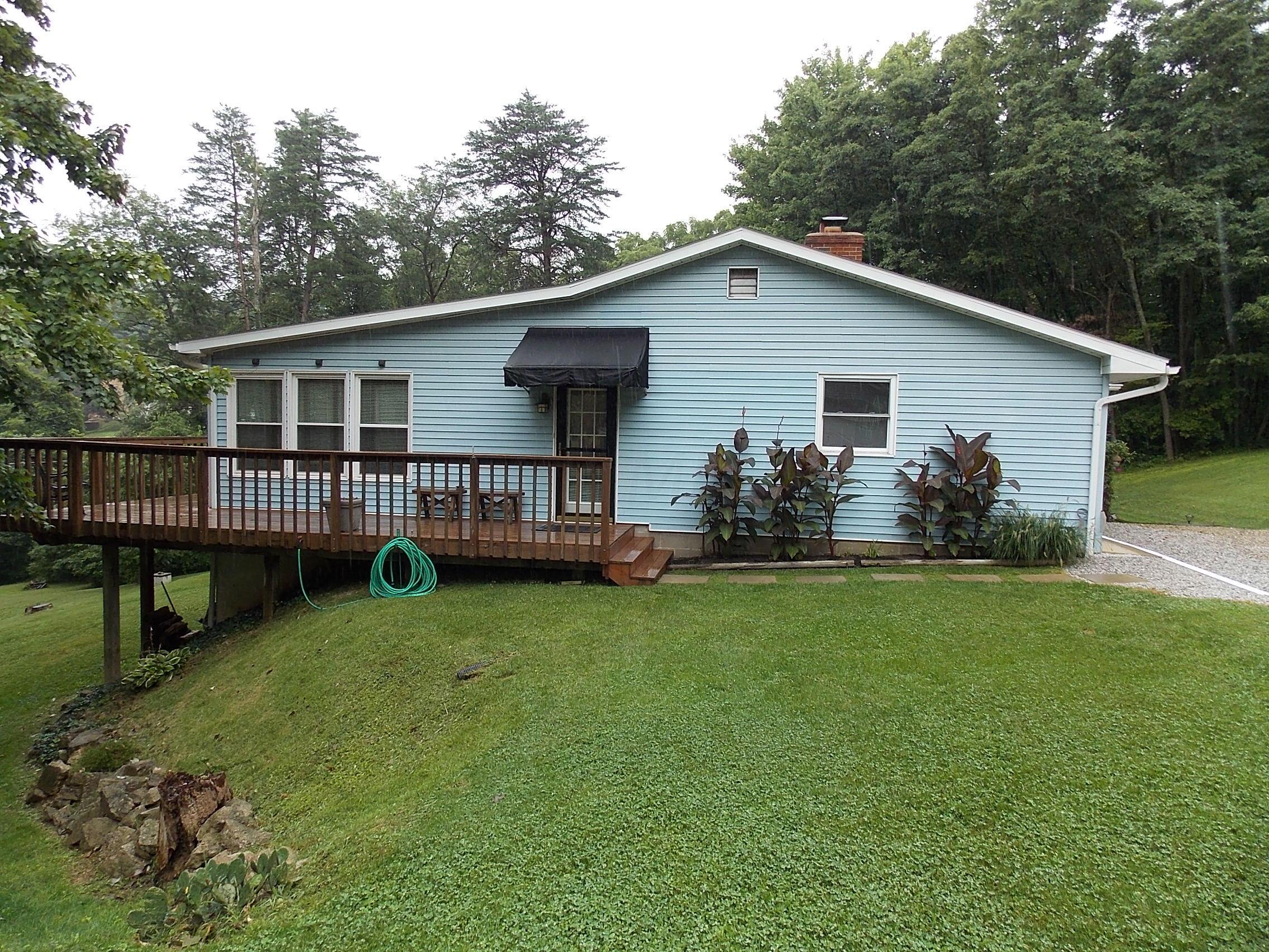 2581 Lake Road Southeast Lancaster, OH 43130 - Photo 6 of 53 Gallery Image 6