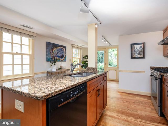 $775,000 | 92 East Street, Annapolis, MD 21401